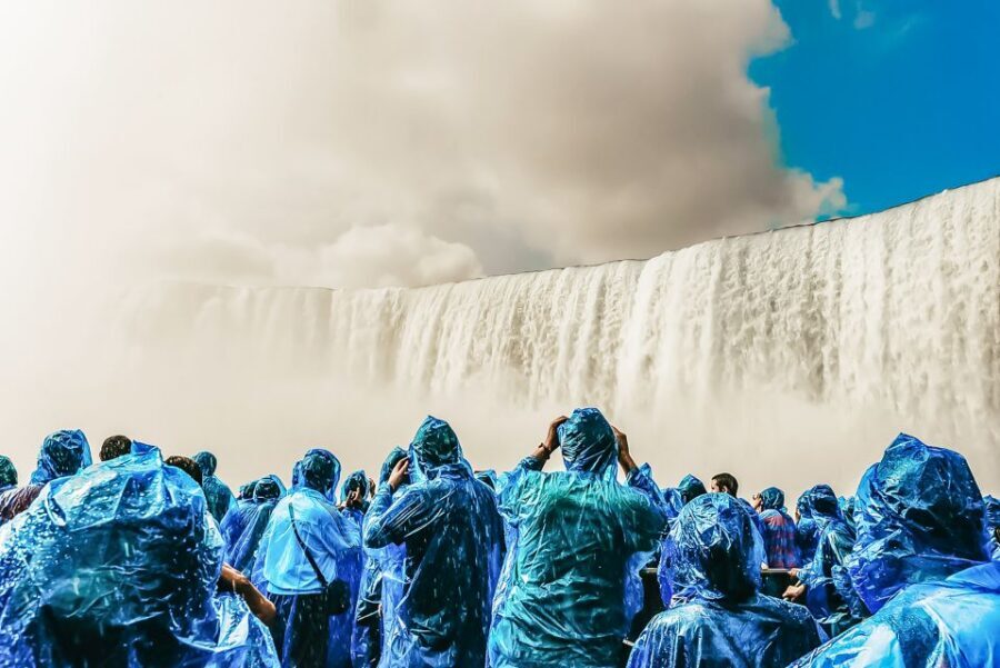 Niagara Falls: Premium Tour, Boat & Journey Behind the Falls - Floral Clock and photo stops that actually help