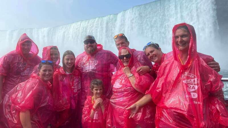 Niagara Falls Tour: Boat Ride, Journey Behind Falls and more - Guided walking stops: how the guide makes the falls make sense