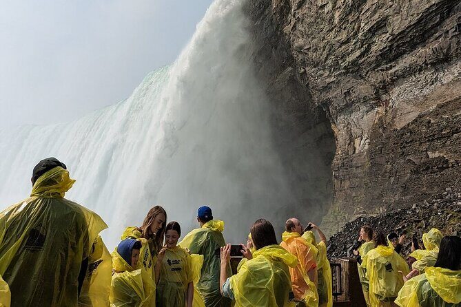 Niagara Falls Tour: Boat Ride, Journey Behind The Falls and more - Niagara Parkway viewpoints: Horseshoe Falls angles, Tesla, and skyline stops
