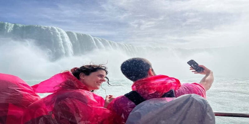 Niagara Falls Tour: Skylon, Journey Behind Falls & Boat Ride - Winter Replacement (Jan to Apr): Butterfly Conservatory and Niagara Theatre