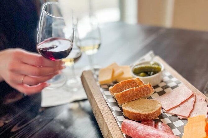 Niagara-On-The-Lake Guided Wine and Charcuterie Full-Day Tour - Different tasting formats and what to expect from them