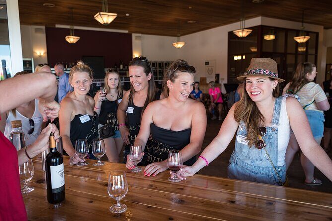 Niagara-on-the-Lake Small Group Wine Tasting Tour - Niagara-on-the-Lake in One Half-Day: Why This Format Works