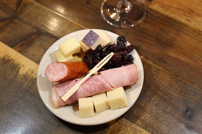 Niagara-on-the-Lake Small Group Wine Tasting Tour - How the Included Tastings Fit Your Budget (and Your Palate)