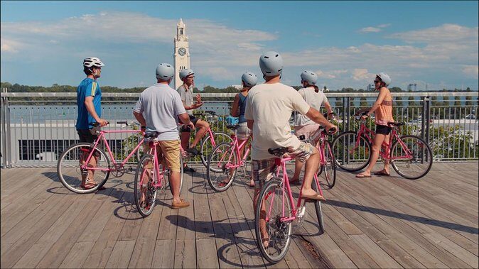 Non Touristy Pink Bike Tour by Spade & Palacio - Why this pink-bike route feels like Montreal, not a postcard