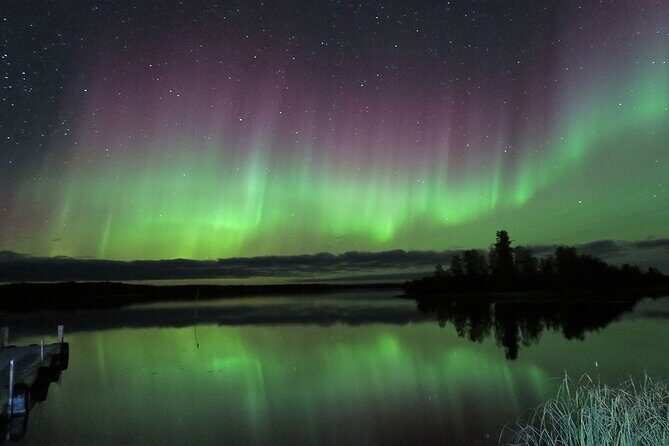 Northern Lights Tour Yellowknife - Warm drinks, cookies, and the small comforts that make the night work
