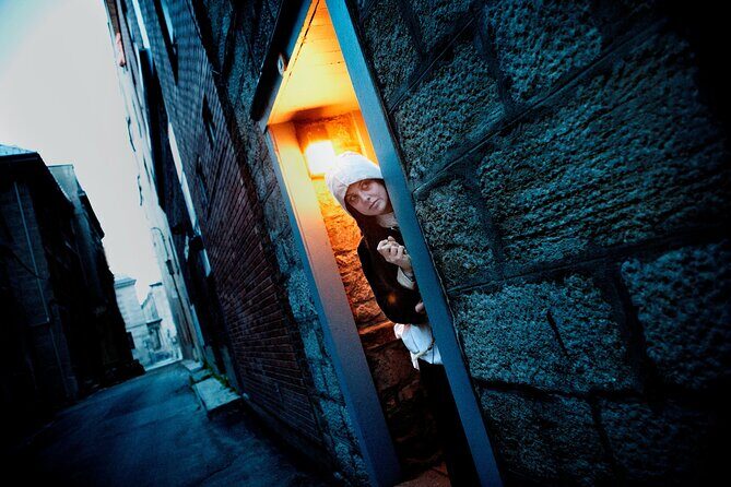 Old Montreal Ghost Walking Tour - Old Montreal After Dark: Why This Walk Works