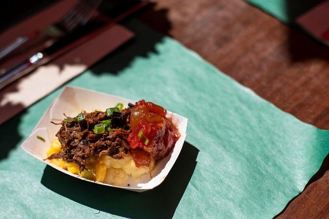 Old Quebec City Food Tour with 10+ Autentic Local Tastings - Price and value: what you’re paying for at $119.65