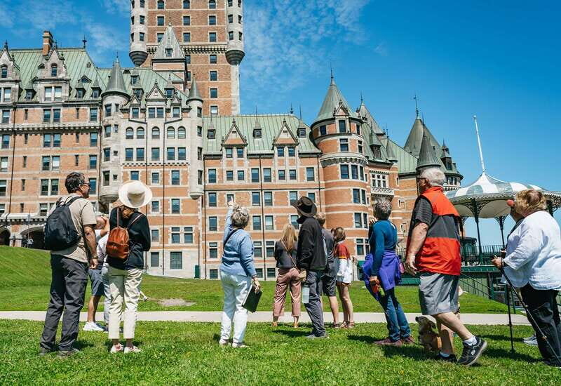 Old Quebec City: Grand Walking Tour with Private Option - Starting inside the Tourist Information Center on Rue Sainte-Anne