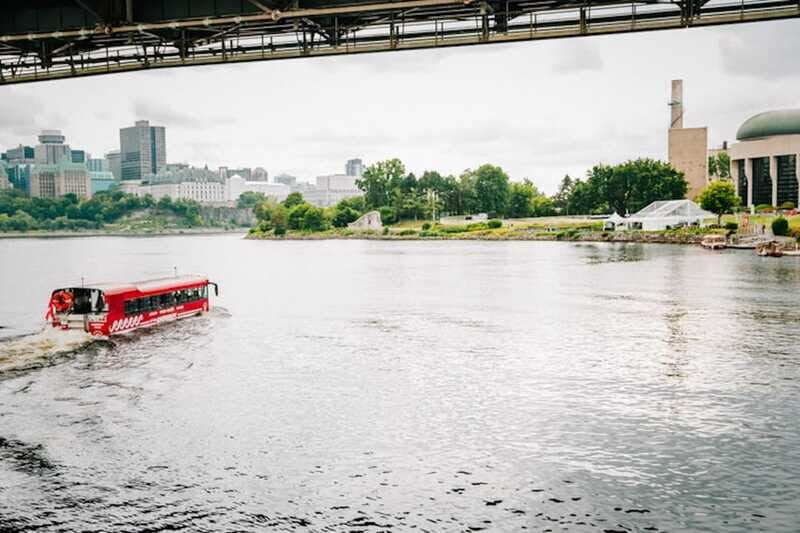 Ottawa: Bilingual Guided City Tour by Amphibious Bus - Price and Value: Is 43 Dollars Worth It?