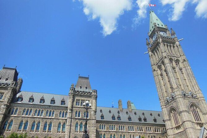 Ottawa Hop-On Hop-Off Sightseeing Tour - National Arts Centre, War Memorial, and the Rideau Canal stretch