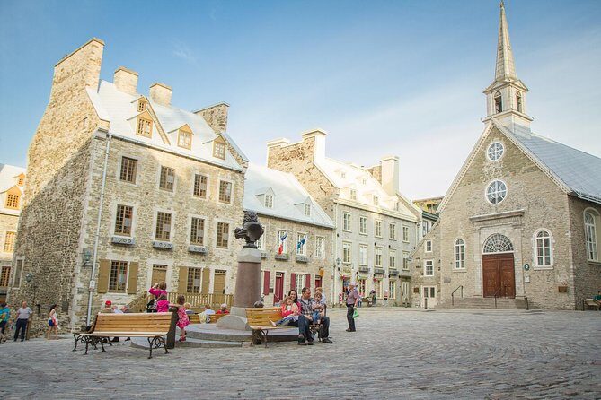 Private Walking Tour of Old Quebec with Funicular - Old Quebec walls, the mural stop, and a walk toward the Old Port