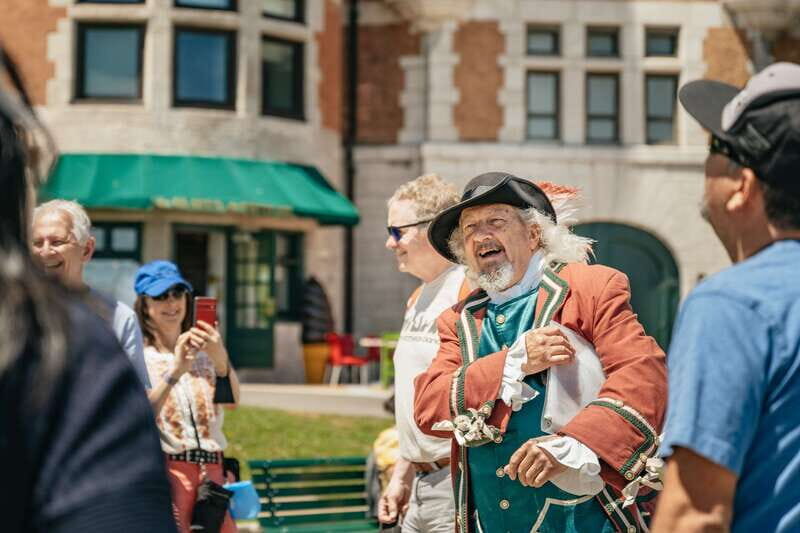 Quebec City: Guided Tour of Fairmont Le Château Frontenac - Quebec City’s crown: what makes the Château Frontenac worth your time