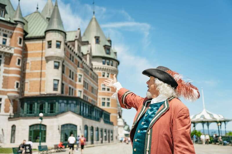 Quebec City: Guided Tour of Fairmont Le Château Frontenac - Finding your guide at Au 1884 (and why the start matters)
