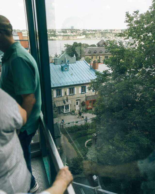 Quebec City: Old Quebec Classic Walking Tour with Funicular - Start At 112 Rue Saint-Paul: A Simple Way To Get Oriented
