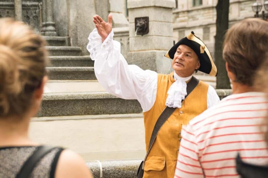 Quebec City: Old Quebec Historical Walking Tour - Old Quebec’s Walled Streets and UNESCO Backdrop