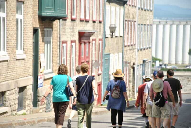 Quebec City: Old Quebec Historical Walking Tour - Dufferin Terrace Stops for Views and City Layout Clues