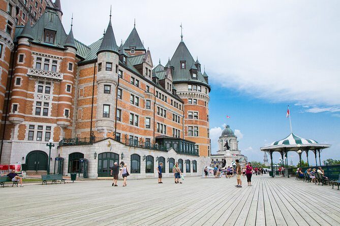 Quebec City Walking Tour - Fortifications, Citadelle, and Notre-Dame-des-Victoires: why the city walls still matter