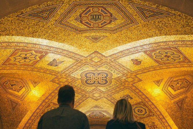 Royal Ontario Museum Admission - Art, culture, and natural history in one building