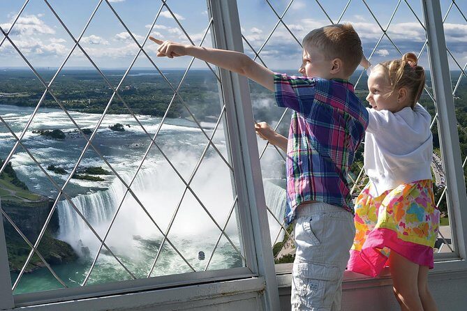 Skylon Tower, Niagara Falls Ontario Observation Deck Admission - The ride to the top: fast, glass-enclosed, and part of the show