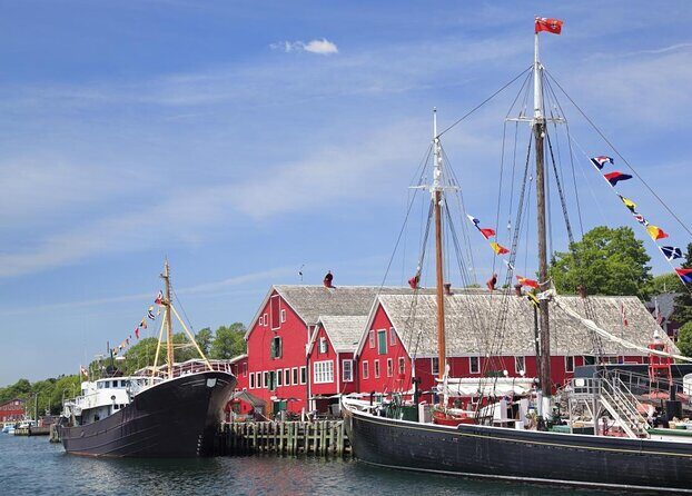 Small Group Tour - Peggy's Cove, Lunenburg, the Annapolis Valley - Why this Peggy’s Cove to Annapolis Valley route is so satisfying