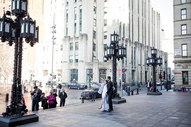The Essential 101 Non-Touristy Walking Tour by Spade & Palacio - Underground City to Chinatown: how Montreal moves indoors