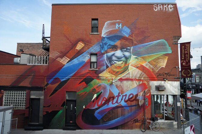 The Original Montreal Mural Arts Tour by Spade & Palacio - Group size, pace, and what to wear (so you enjoy every stop)