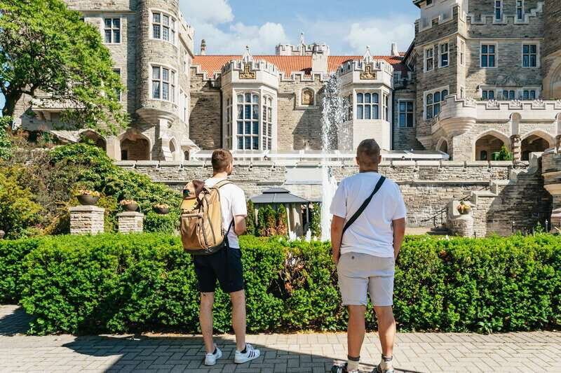 Toronto: Casa Loma Entry Ticket - Group of Seven Collection: Canadian Art at Castle Scale