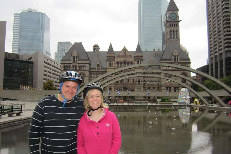 Toronto: Heart of Downtown 3.5-Hour Bike Tour - Art Gallery and Creative Toronto: AGO and OCAD Stops
