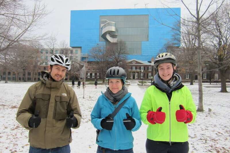 Toronto: Heart of Downtown 3.5-Hour Bike Tour - City Hall, St. James Cathedral and Square, Sherbourne Common, and the Waterfront Pull