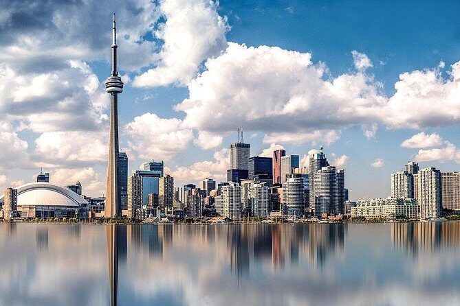 Toronto & Niagara Falls 2 Days Tour - Day 2 at Niagara: Skylon Tower and the Hornblower-style cruise