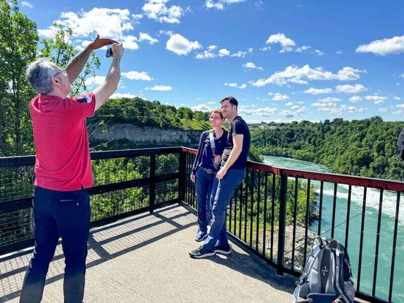 Toronto: Niagara Falls Day Tour with Optional Boat Cruise - Key points at a glance