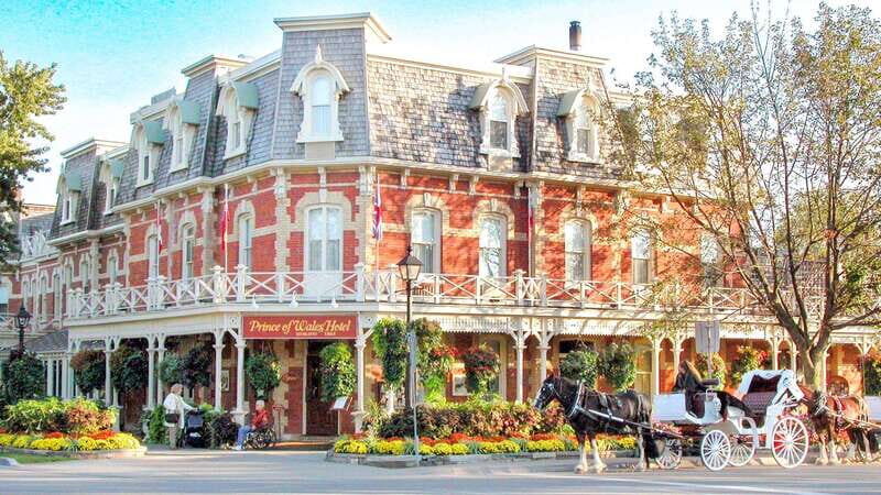 Toronto: Niagara Falls Day Tour with Optional Boat Cruise - Hornblower Niagara Cruise (optional): the mist-factor that people remember