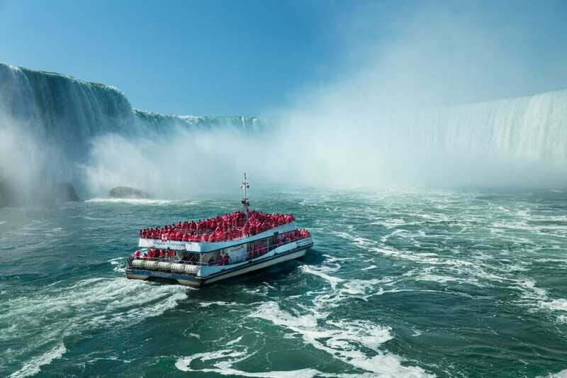 Toronto: Niagara Falls Tour with Cruise and Behind The Falls - Niagara Falls free time: make it your own on the Canadian side