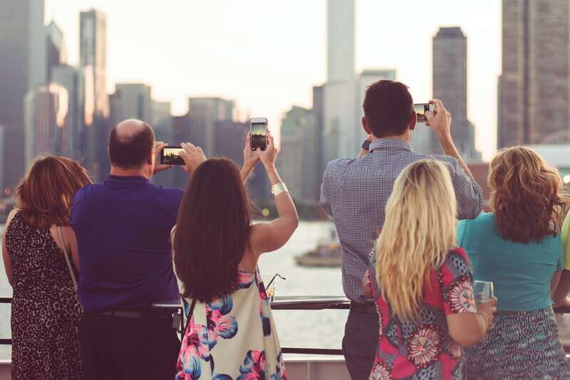 Toronto: Premium Harbor Cruise with Lunch, Brunch, or Dinner - Toronto Odyssey at $60: What Makes This Value Work