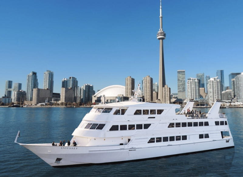 Toronto: Premium Harbor Cruise with Lunch, Brunch, or Dinner - Getting Onboard: Comfort, Clean Spaces, and Easy Views
