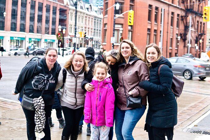Toronto: St Lawrence Market Food Tour with 6 Food Tastings - Why this Toronto food walk works (and doesn’t feel touristy)