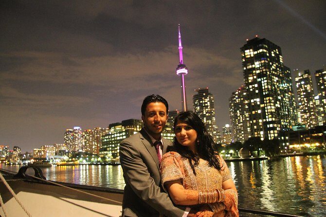 Toronto Tall Ship Boat Cruise - Onboard Bar and Pub-Style Food: What’s Actually Included