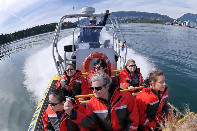 Vancouver City and Harbour Waterfront Sightseeing Boat Tour - Phase 3: Coal Harbour, North Shore, and English Bay viewpoints