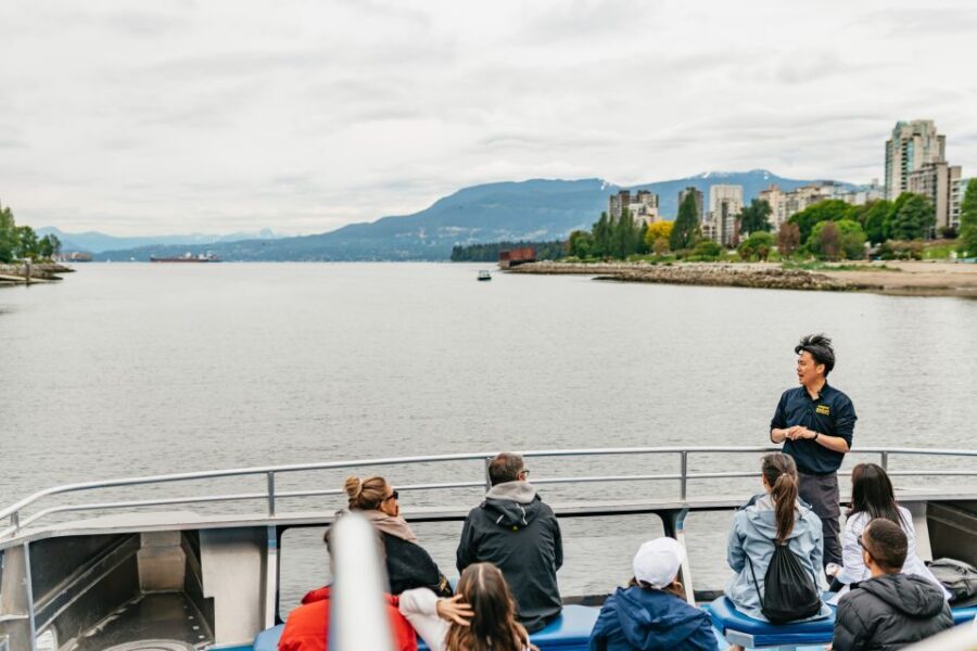 Vancouver: Covered Whale Watching Adventure with Free Photos - Photo package that actually saves your trip memories