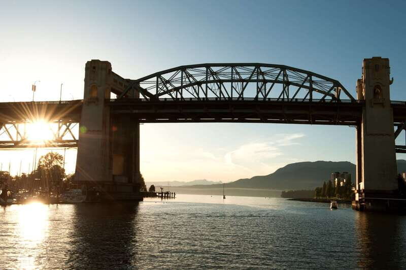 Vancouver: Evening Cruise with Dinner Buffet - Who Should Book This Dinner Cruise (And Who Might Skip It)
