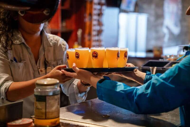 Vancouver: Gastown Historical Walking Food Tour - Beer and Wine Pairings: Alcohol Tasting Without Guesswork
