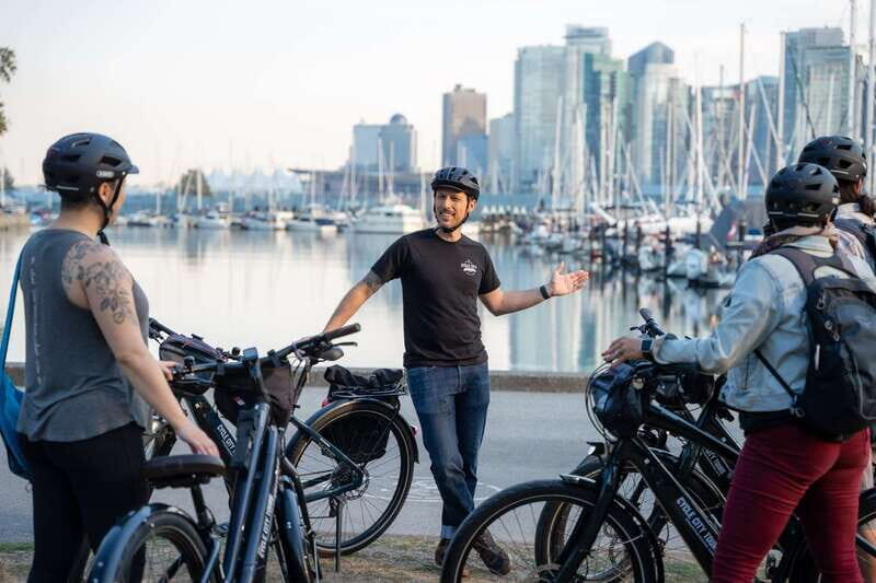 Vancouver: Guided Bike Tour - Gastown and Chinatown: the stories you can’t get from street signs