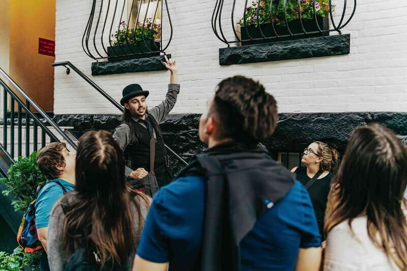Vancouver: Lost Souls of Gastown Tour - Comfort Notes: What to Wear for a Spooky, Outdoor Walk