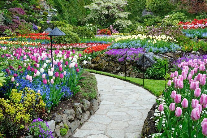 Victoria and Butchart Gardens Day Trip from Vancouver - Starting Point and the Real Meaning of Pickup Time