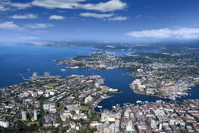 Victoria and Butchart Gardens Day Trip from Vancouver - Butchart Gardens: 90 Minutes of the Garden’s Best Moves