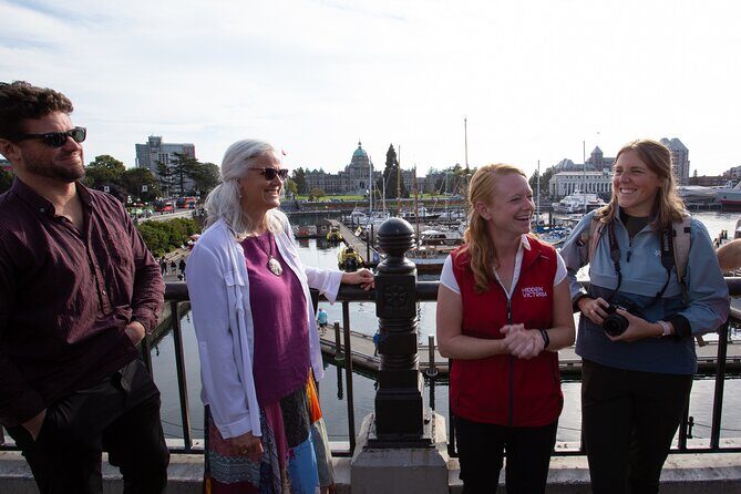 Victoria Bites and Sights Walking + Ferry (winter Sat, Sun) - Food and drink: small bites, alcohol samples, and no full lunch
