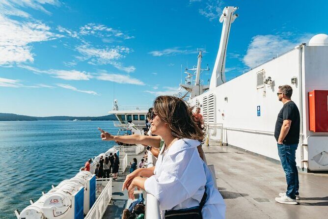 Victoria & Butchart Gardens Tour with Gulf Islands Cruise Ferry - The BC Ferries crossing at Swartz Bay: views, comfort, and timing