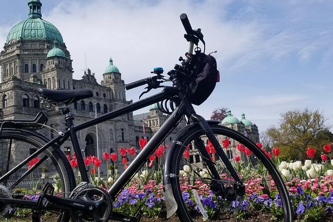 Victoria City Highlights Pedal or E-Bike Tour - Hoods & Legends - Key highlights worth timing your trip for