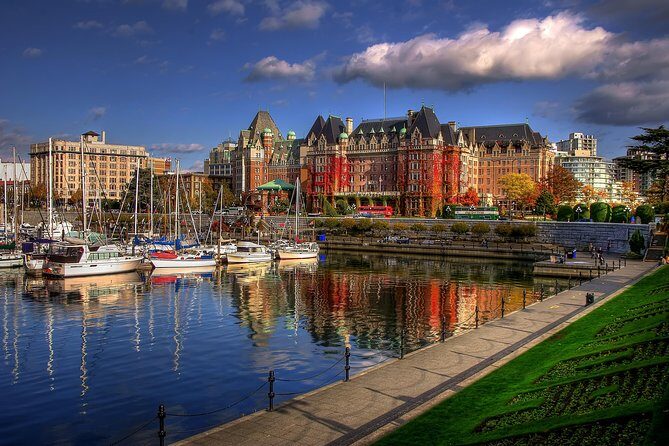 Victoria Guided Food and History Tour - Drinking age and how the brewery stop fits your meal plan