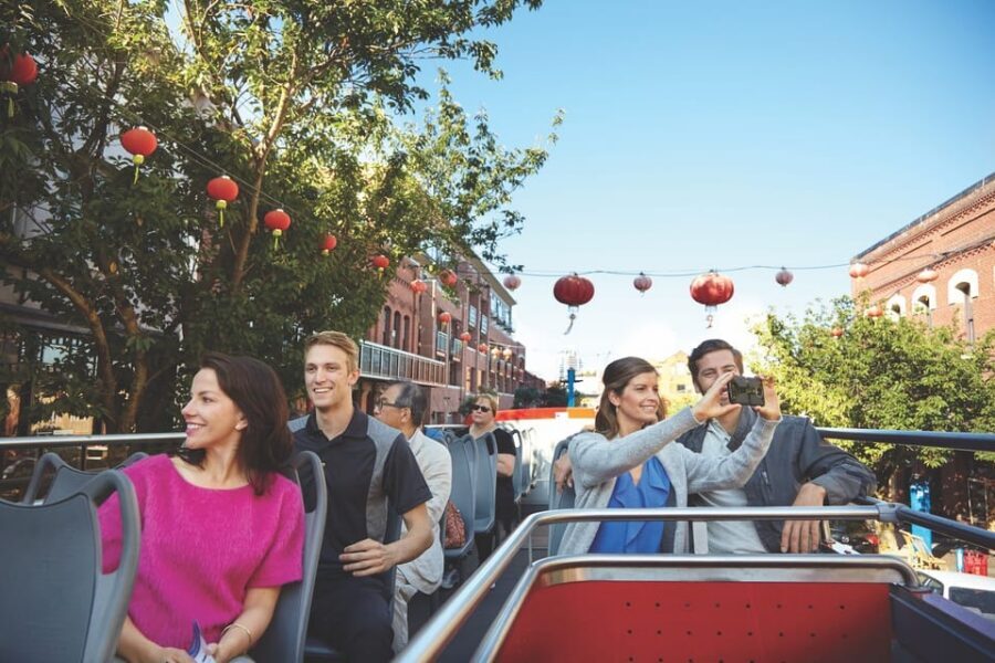 Victoria: Hop-On-Hop-Off Sightseeing Bus Tour - The 210 Minutes Game Plan: How You Stretch a Short Day